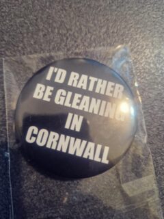 Why wouldn’t you!#gleaning #foodwasteawareness #helpingothers #communitysupport #volunteer